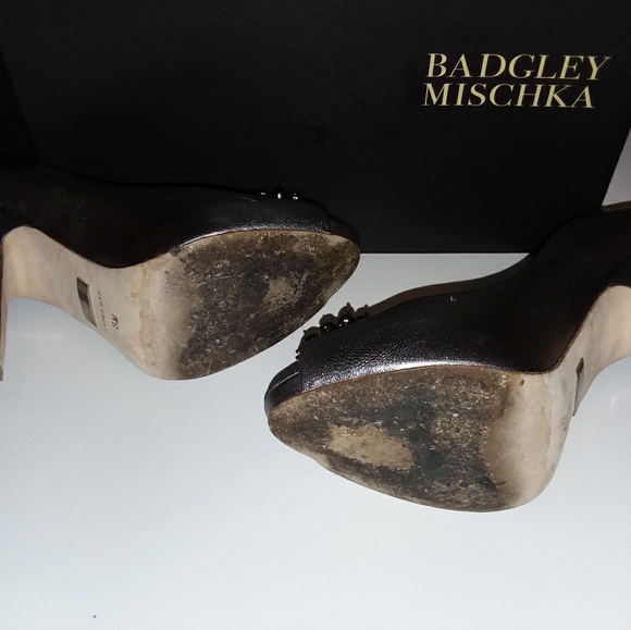 Badgley Mischka jewel high heels - Picture 7 of 8